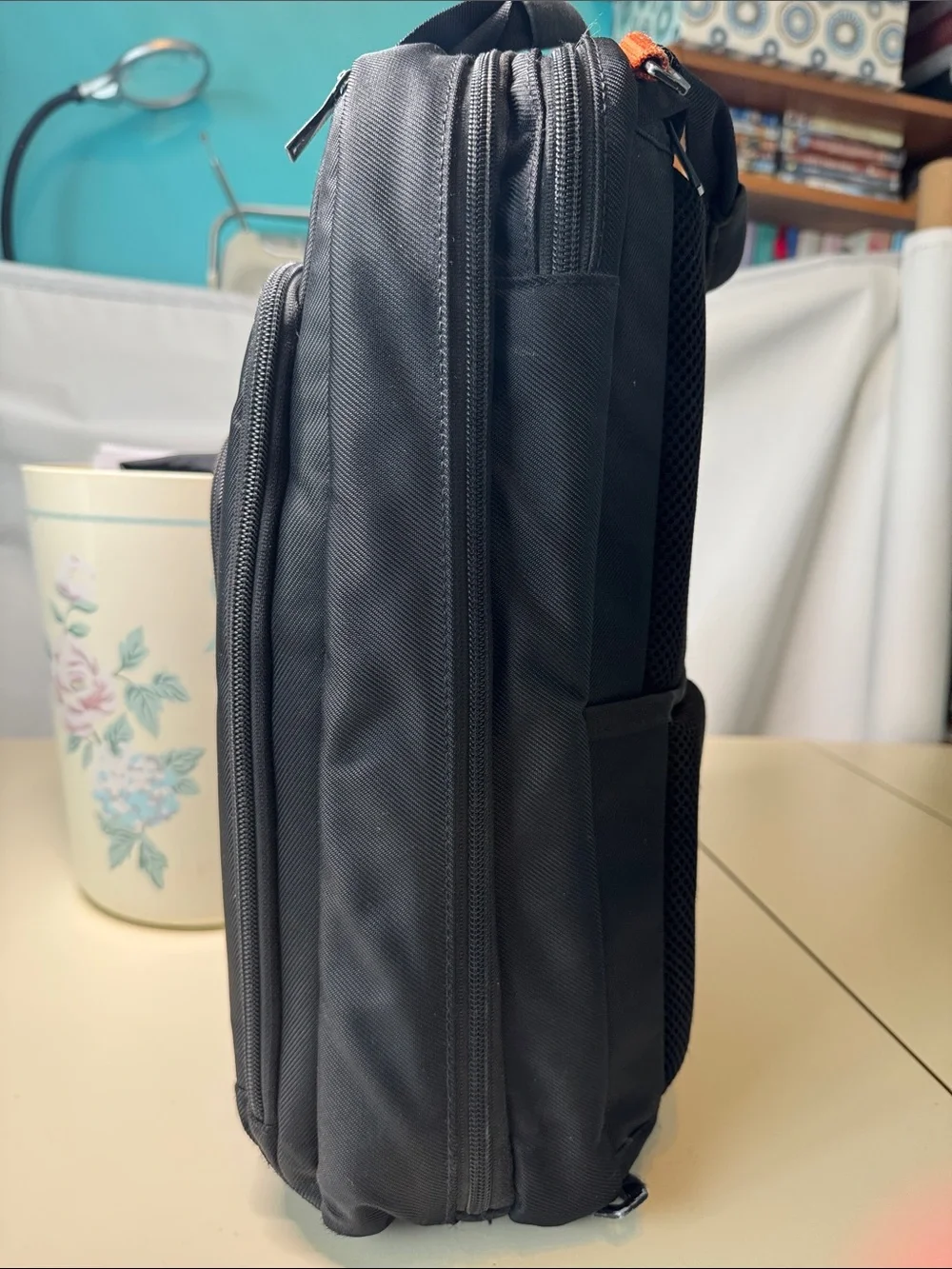Briggs & Riley VB202-4 Convertible Brief Backpack USED